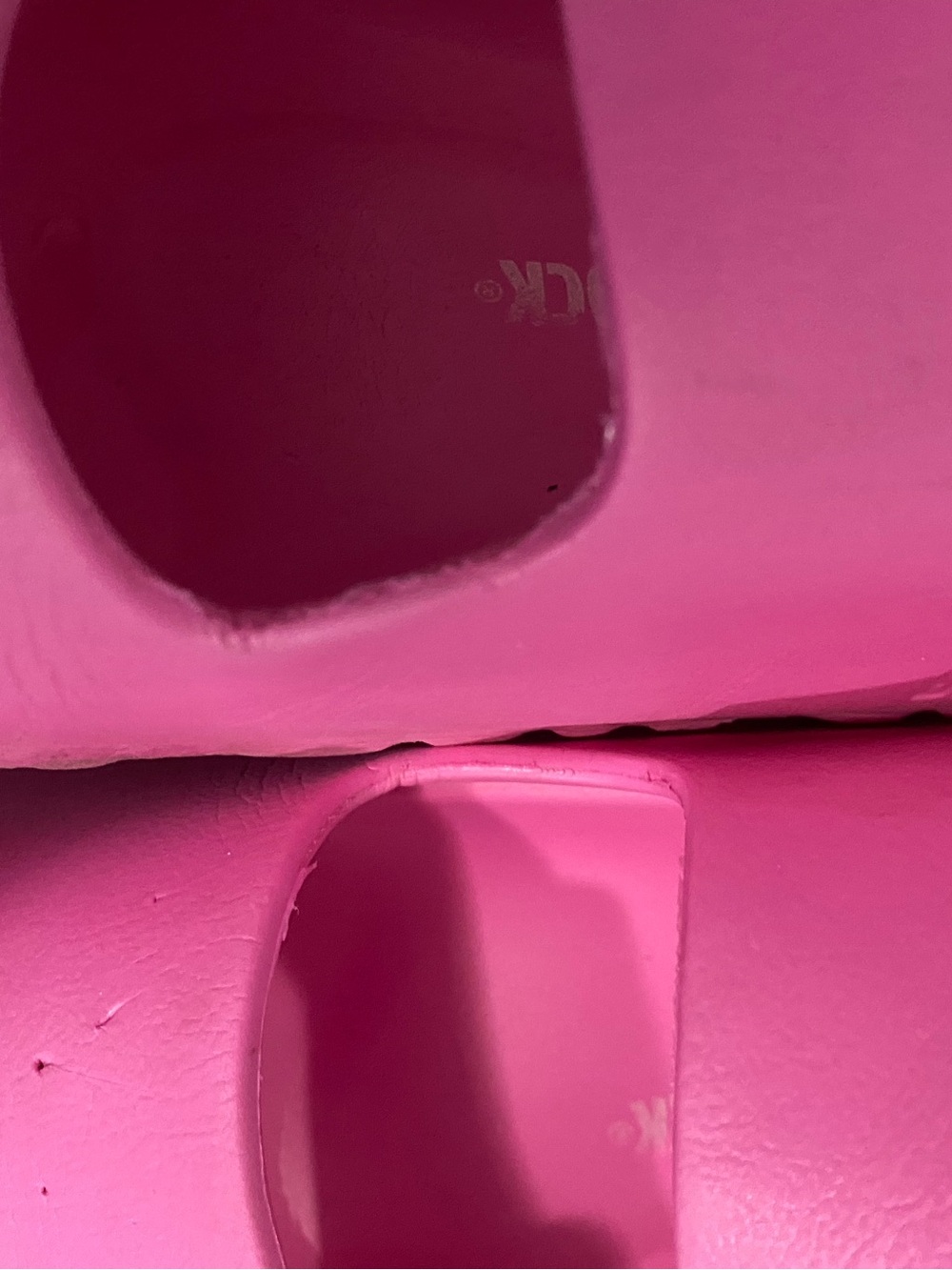 Women’s Arizona EVA Bright Pink Slides Size 9-9.5 Used - Picture 4 of 10